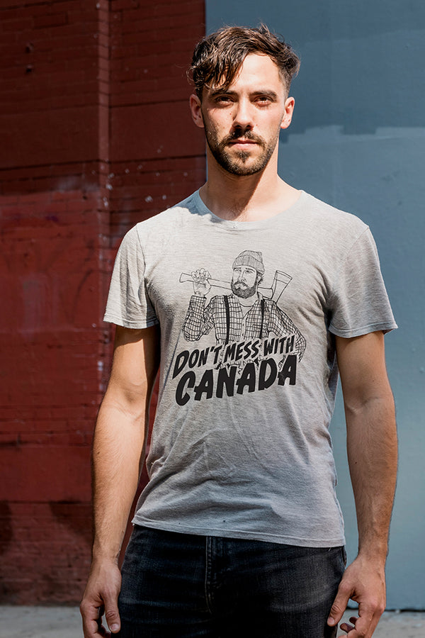 Don't Mess With Canada T-shirt (Mens)